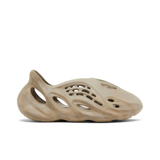 Yeezy Foam Rnnr Stone Sage Sz 11 (Preowned)