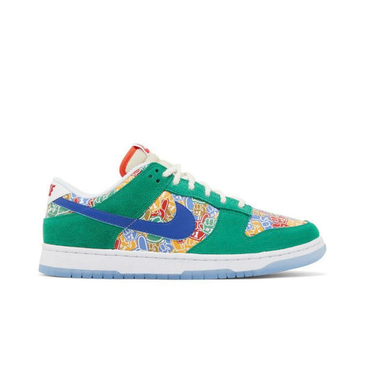Nike Dunk Low Foam Finger Sz 8.5 (DS)