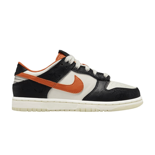 Dunk Low Halloween Sz 2.5Y (Preowned)
