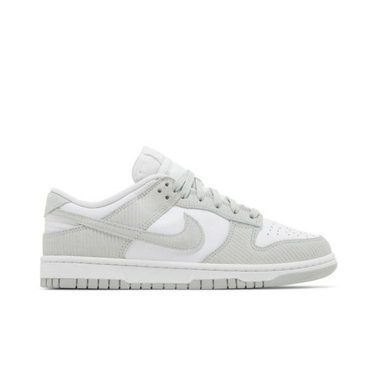 Dunk Low Silver Corduroy Sz 6W/4.5M (DS)